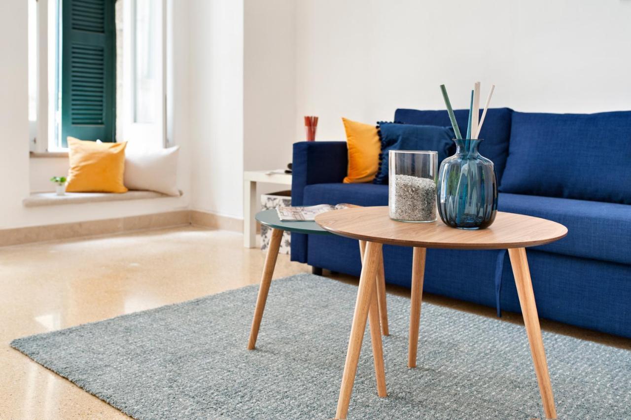 Blue Loft - Old Town Apartment Sit Lecce Luaran gambar