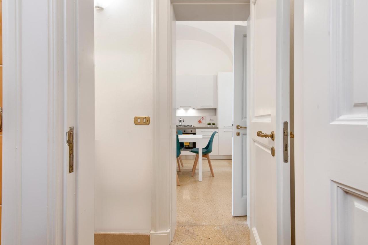 Blue Loft - Old Town Apartment Sit Lecce Luaran gambar